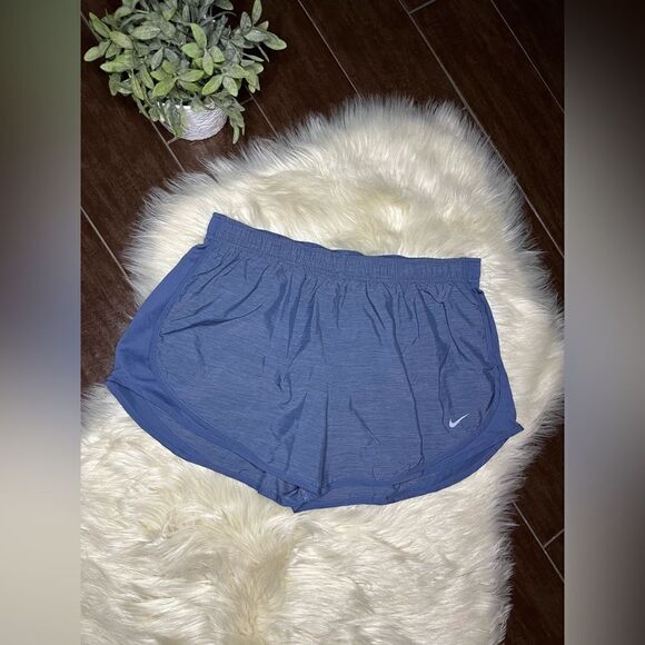 Nike heathered grey running shorts sz XL - Picture 2 of 9